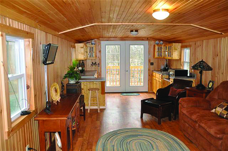Horizon Structures - Living with Horses Horizon Structures - Living with Horses